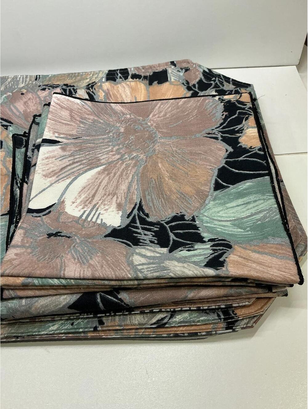 Vintage Floral Fabric Placemats & Napkins Set 5 Placemats 6 Napkins Table Linens